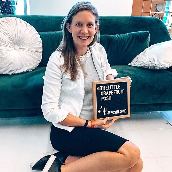 Meet your Posher, Elizabeth - Picture 4 of 7